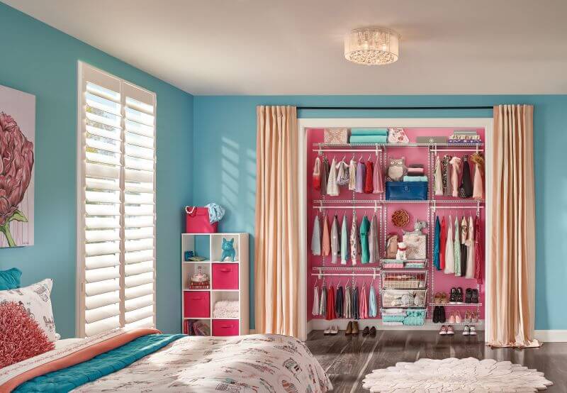ShelfTrack closet in kid's bedroom